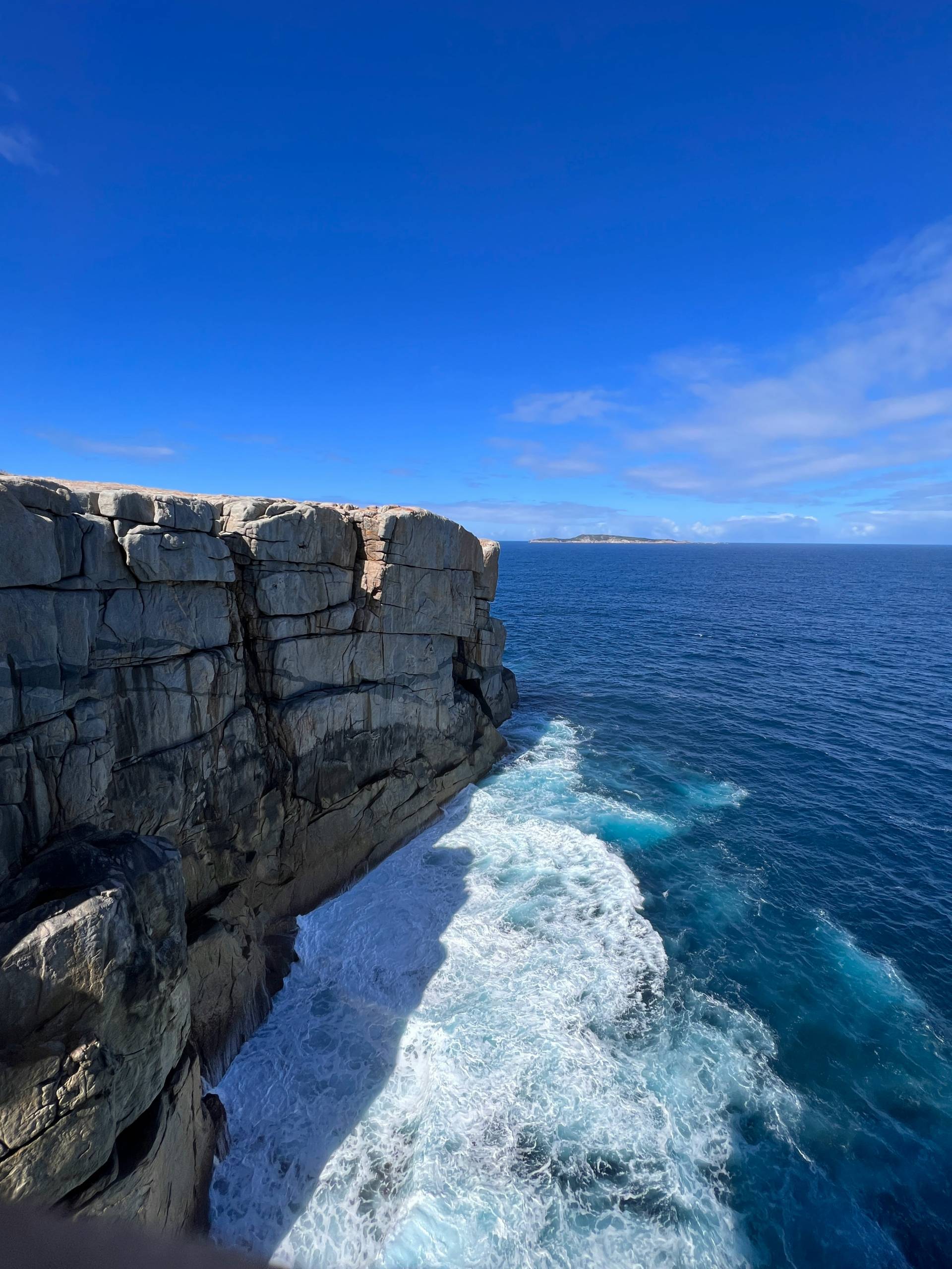 View of the ocean at Visual search results Torndirrup National Park