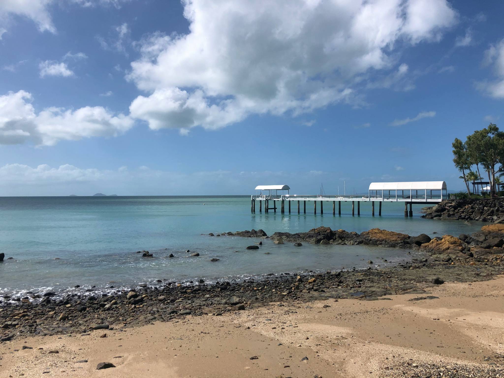 airlie beach jetty
