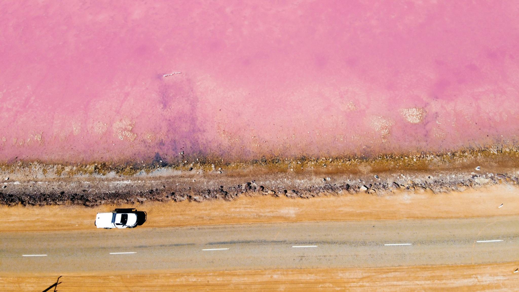 5 Best Pink Lakes in Australia: 2024 Guide