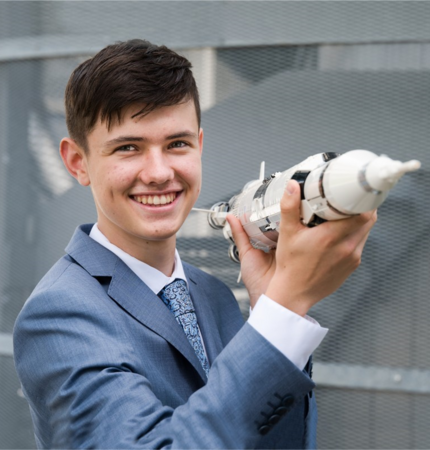 Šimon Klinga, vedoucí vítězného týmu LASAR v soutěži NASA