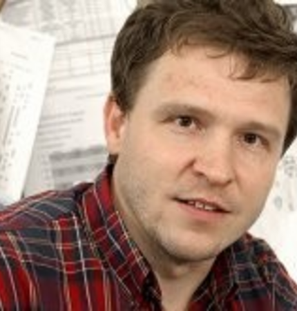Daniel Münich, ekonom a pedagog