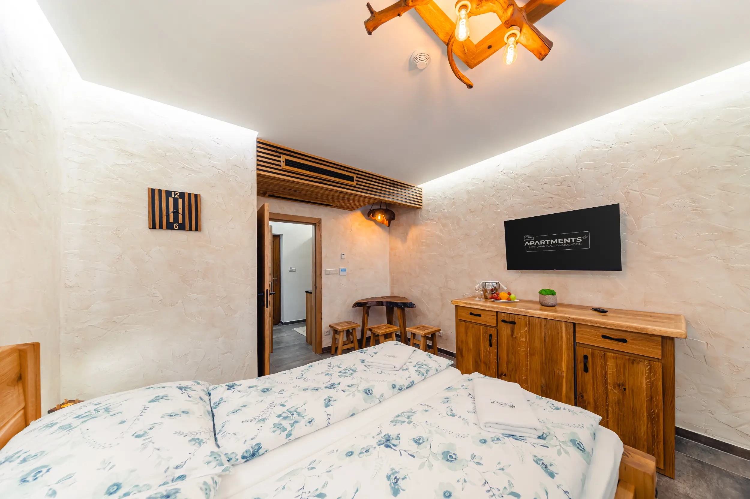 Izba a 04 — Antonio Apartmány