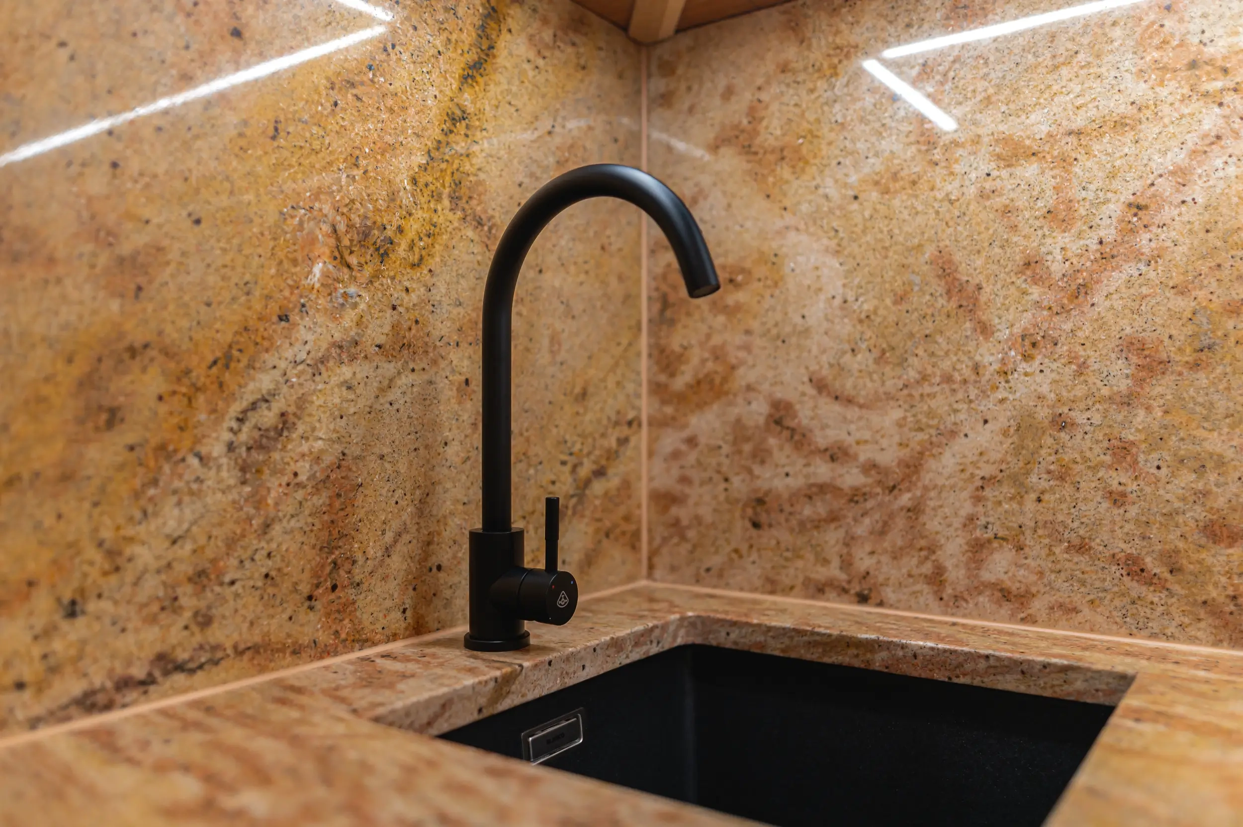 Izba b 16 — Antonio Apartmány