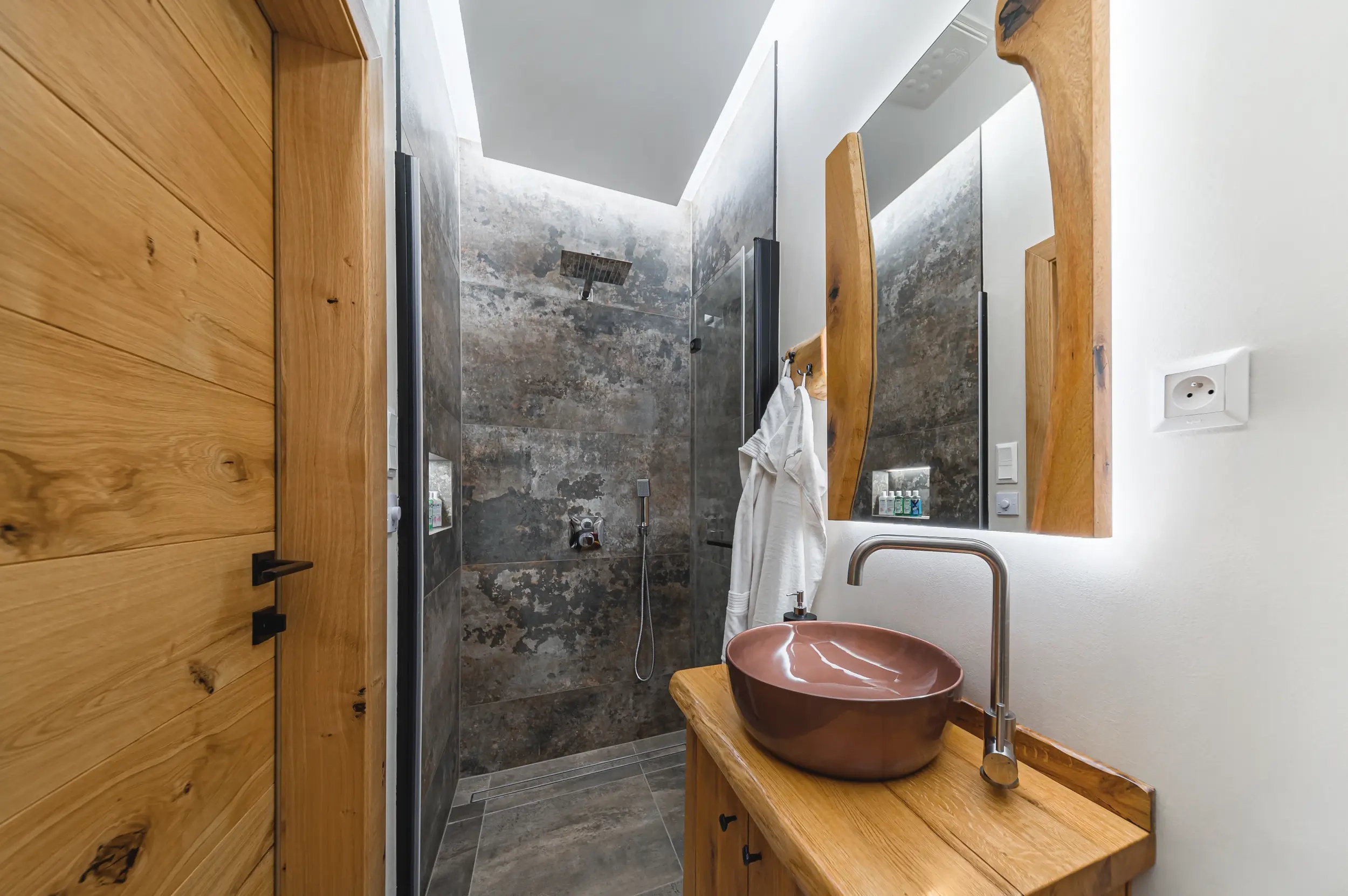 Izba a 09 — Antonio Apartmány