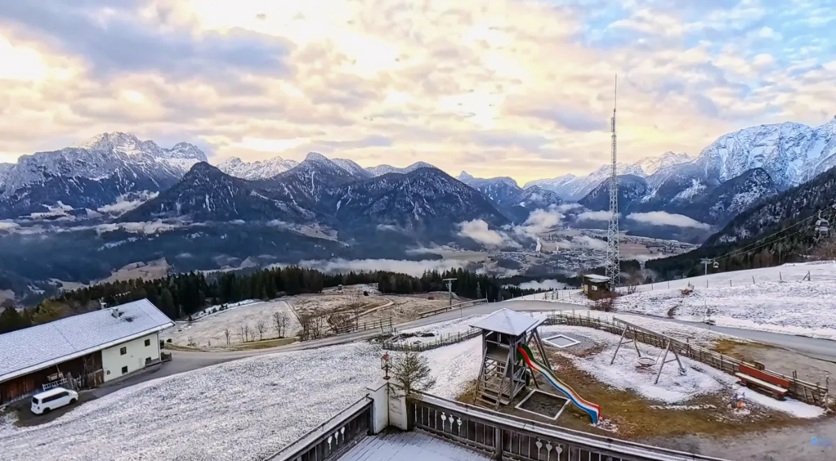 Ranní mlha nad Loferem: timelapse z Loderbichlu