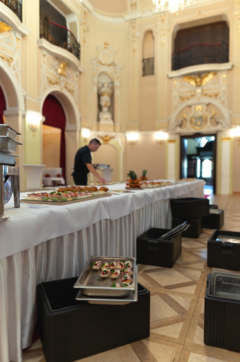 Zlatá labuť - catering