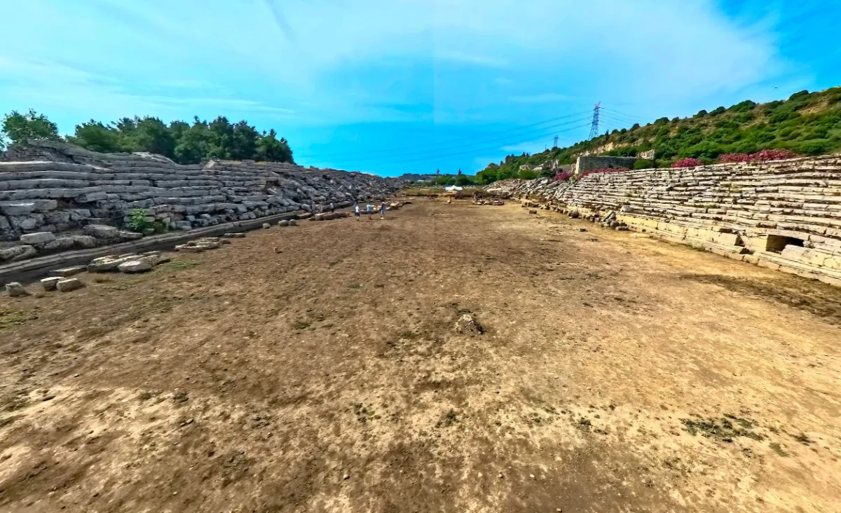 Stadion v Perge – jeden z nejzachovalejších antických stadionů