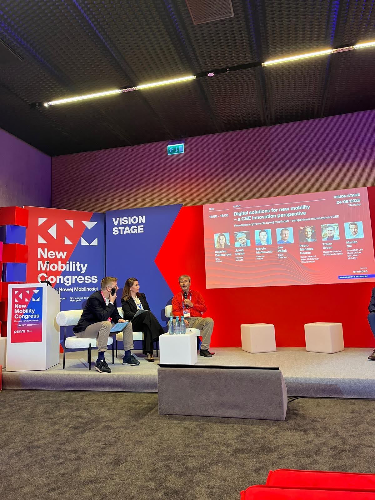 Jakub Ditrich v panelu na New Mobility Congress 2026