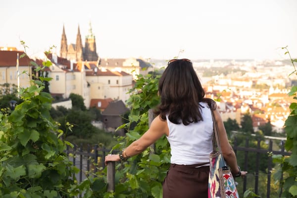 Karina Mazur a výhled na Prahu