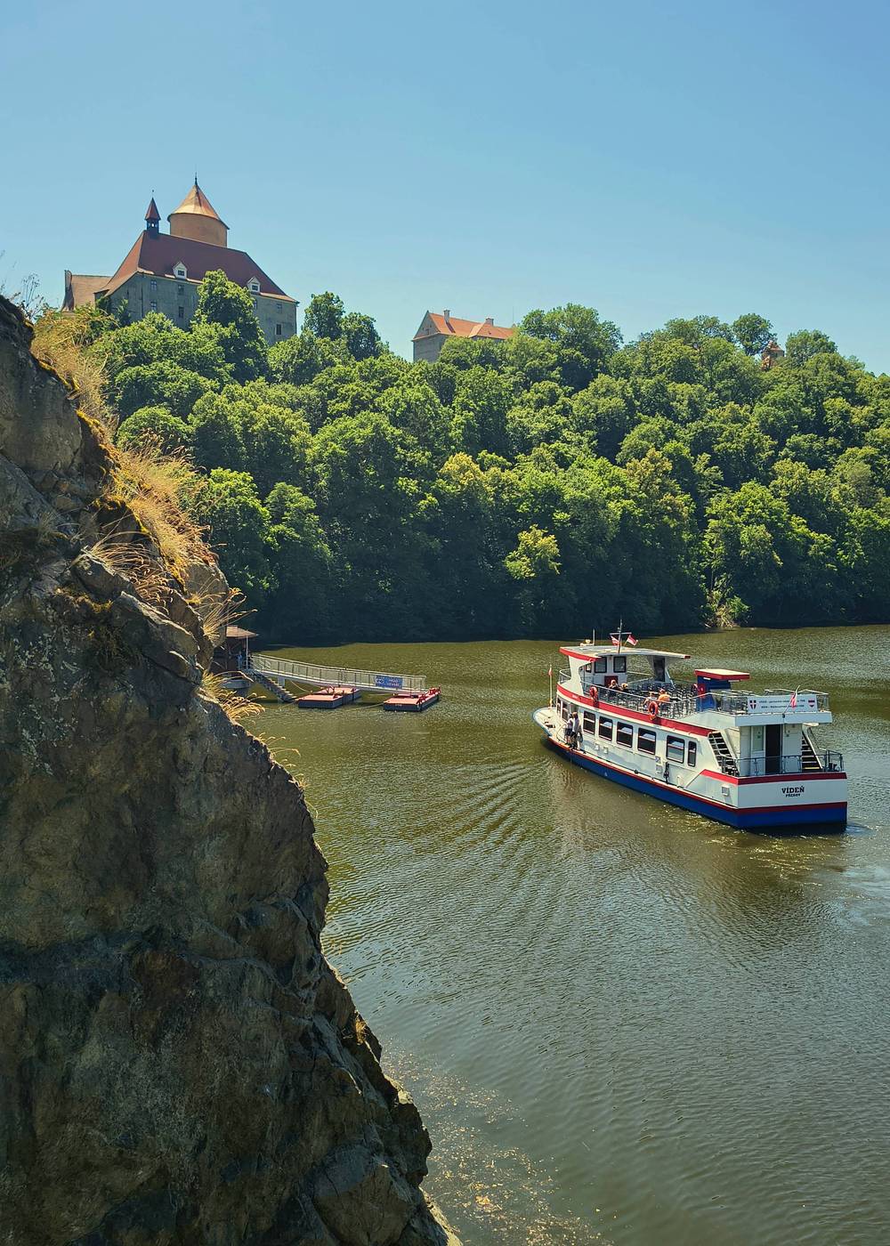 Brno Reservoir & Veveří Castle — photo 7