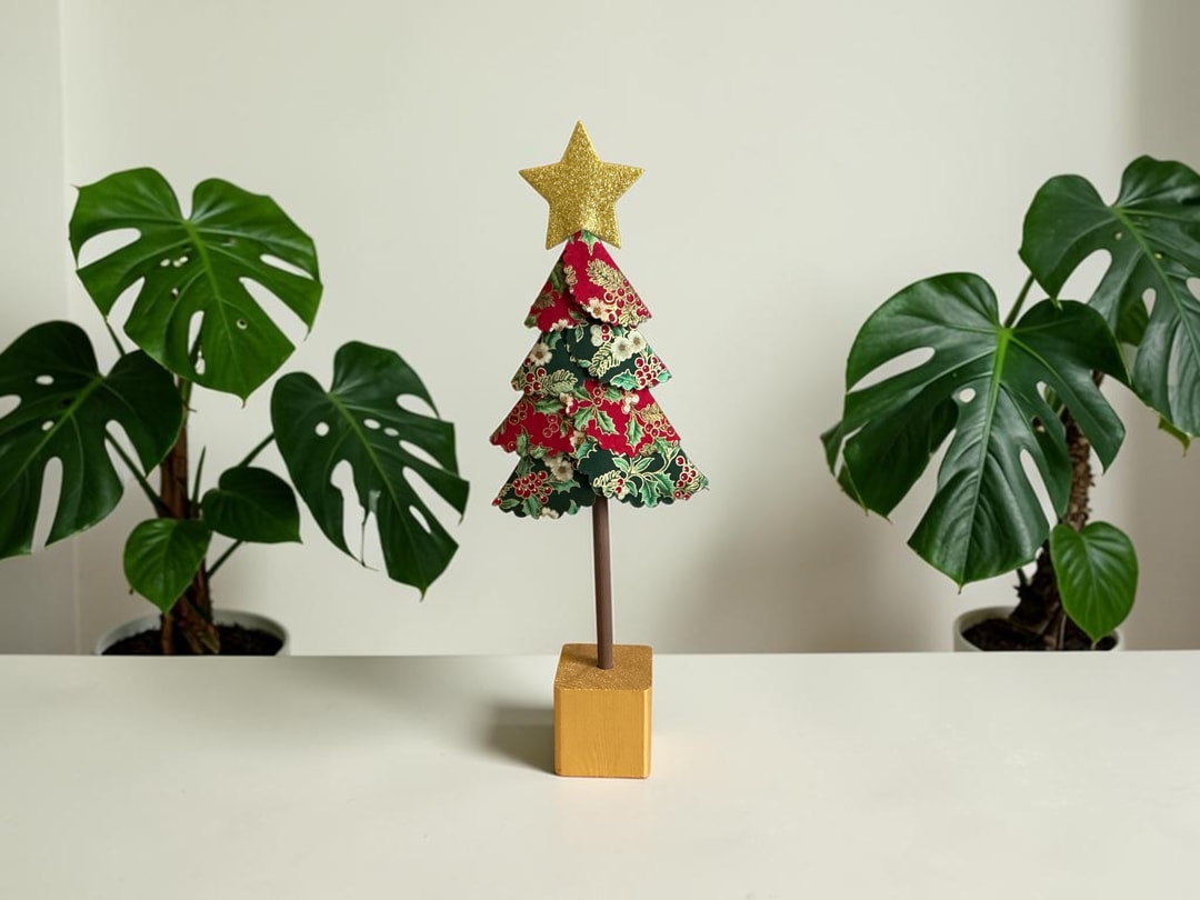 Little Fabric Christmas Trees, Built One Tier at a Time