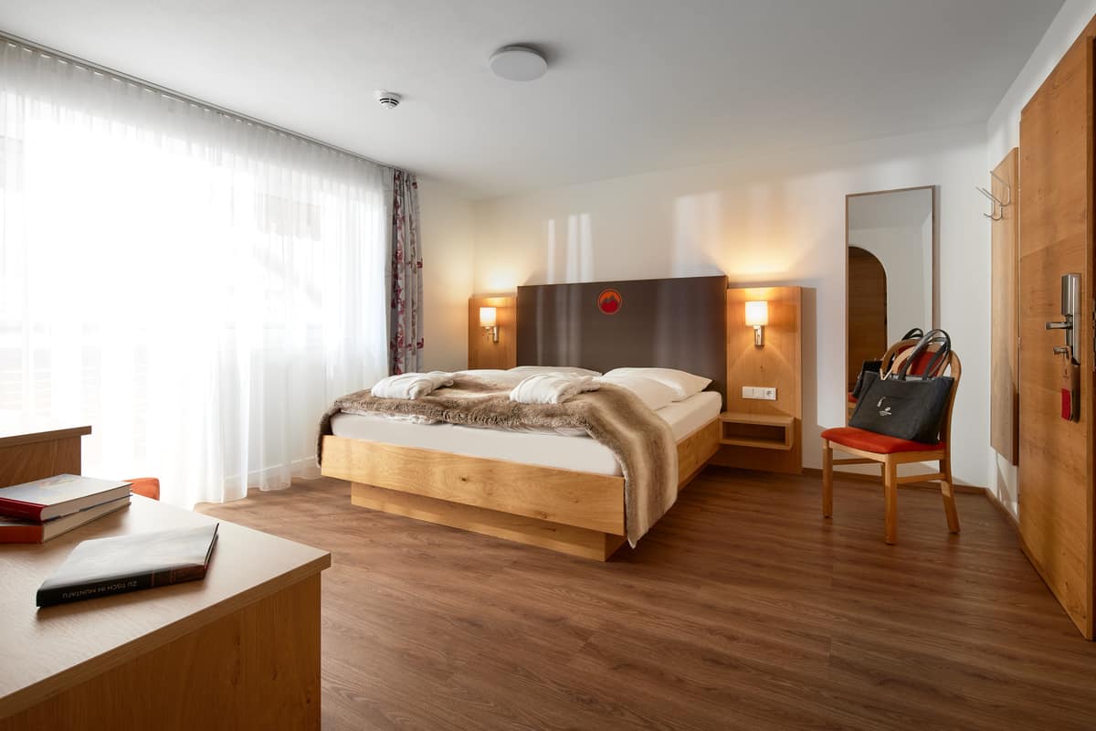 Komfort-Doppelzimmer im Flügel Alpenrose