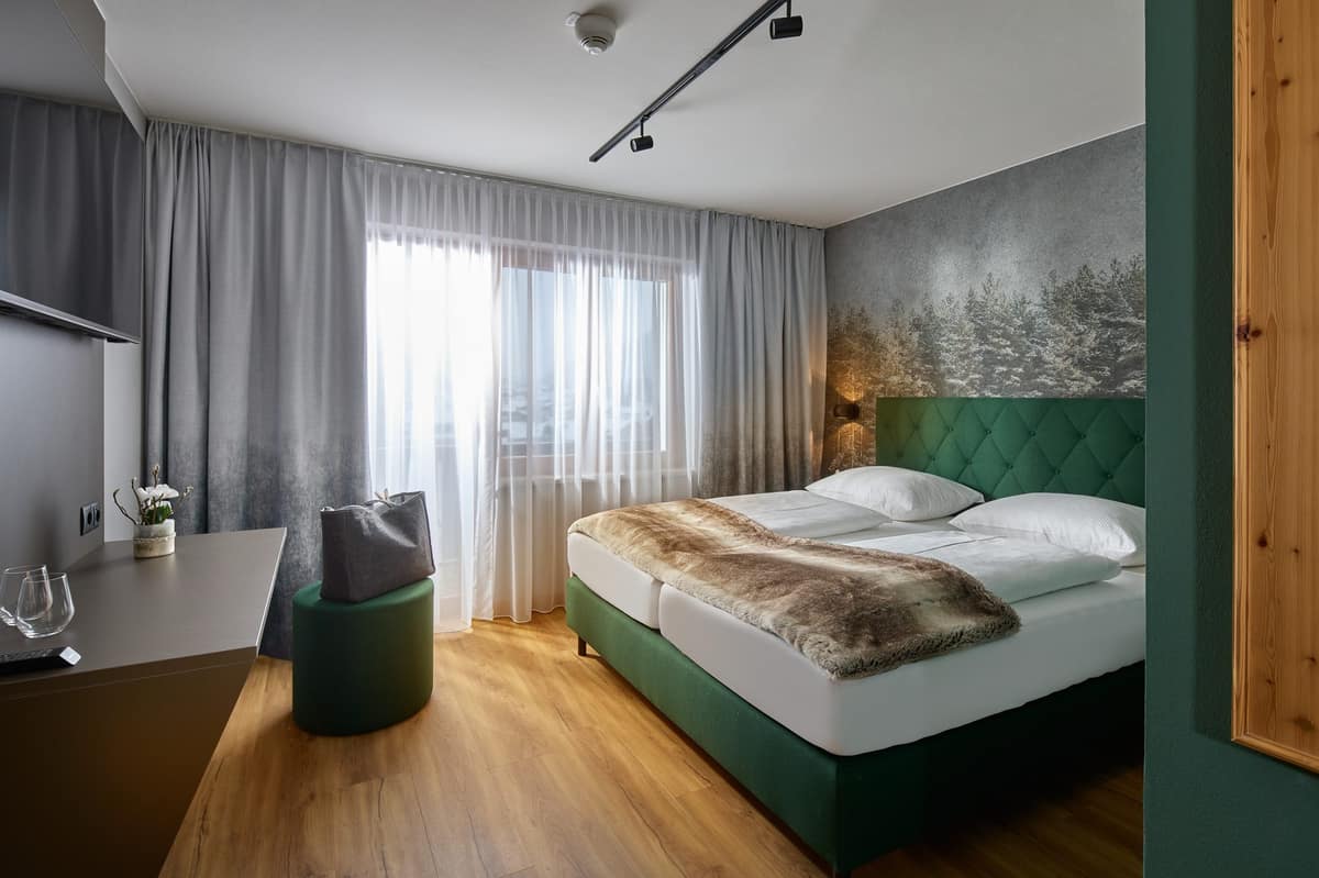 Doppelzimmer mit Balkon