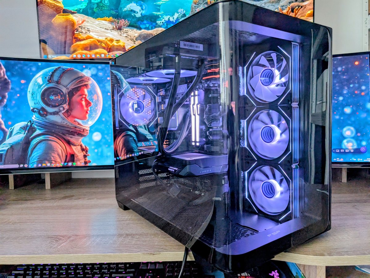 Herní PC AM5 – Ryzen 5 7500F / RX 9060 XT 16GB / 32GB DDR5 / 1TB — AMD Ryzen 5 7500F — AMD Radeon XFX RX 9060 XT 16GB — Erelen Olomouc — foto 1
