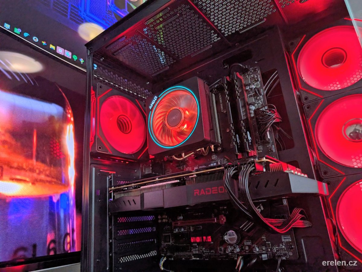 Herní RGB PC - Ryzen 5700x / RX 6900 XT 16GB — AMD Ryzen 7 5700X — AMD Biostar RX 6900 XT 16GB — Erelen Olomouc — foto 1