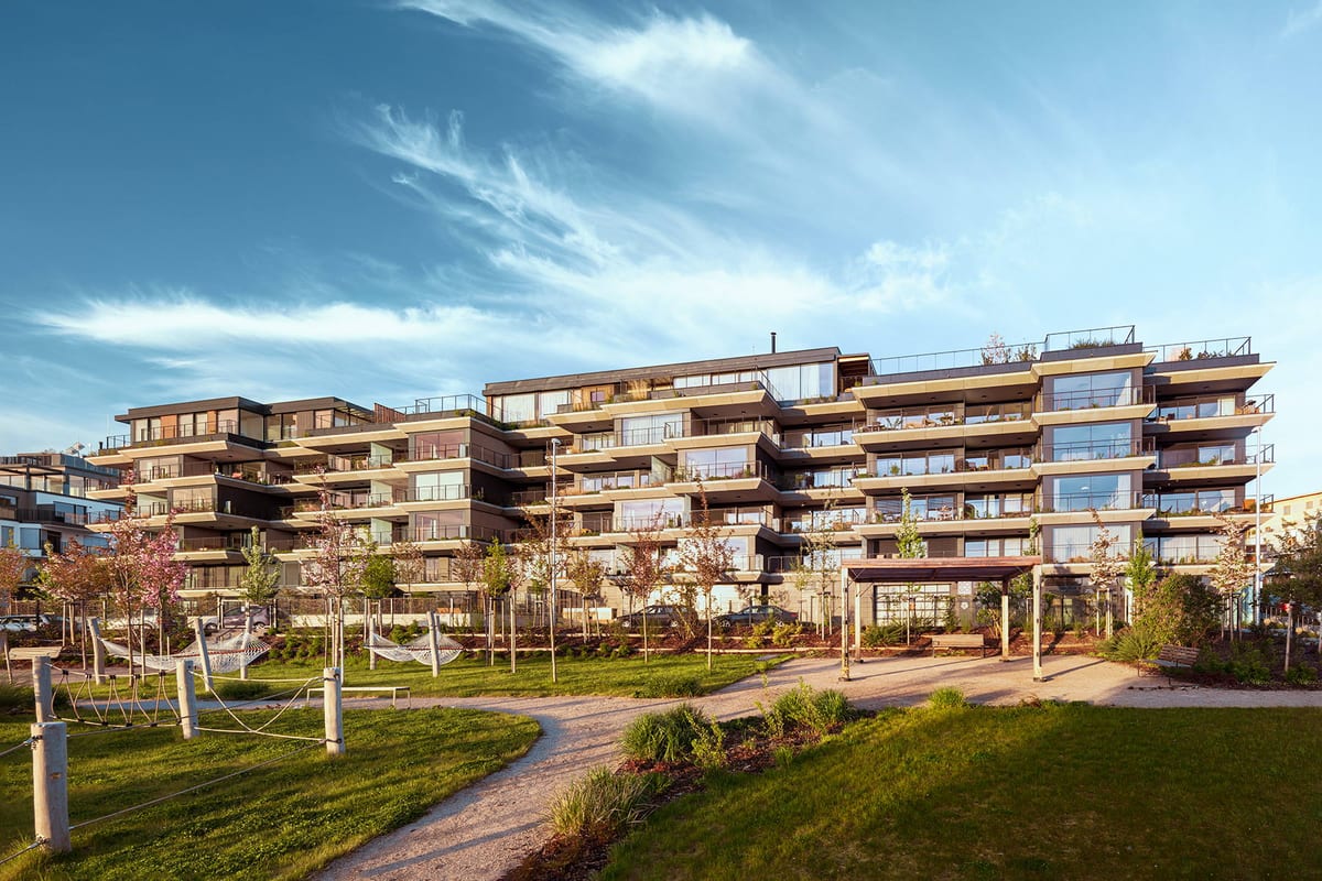 Sakura — Top Estates