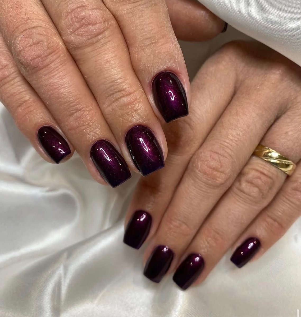 Matte and glossy nails