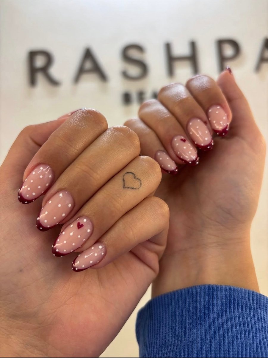 French manicure variation
