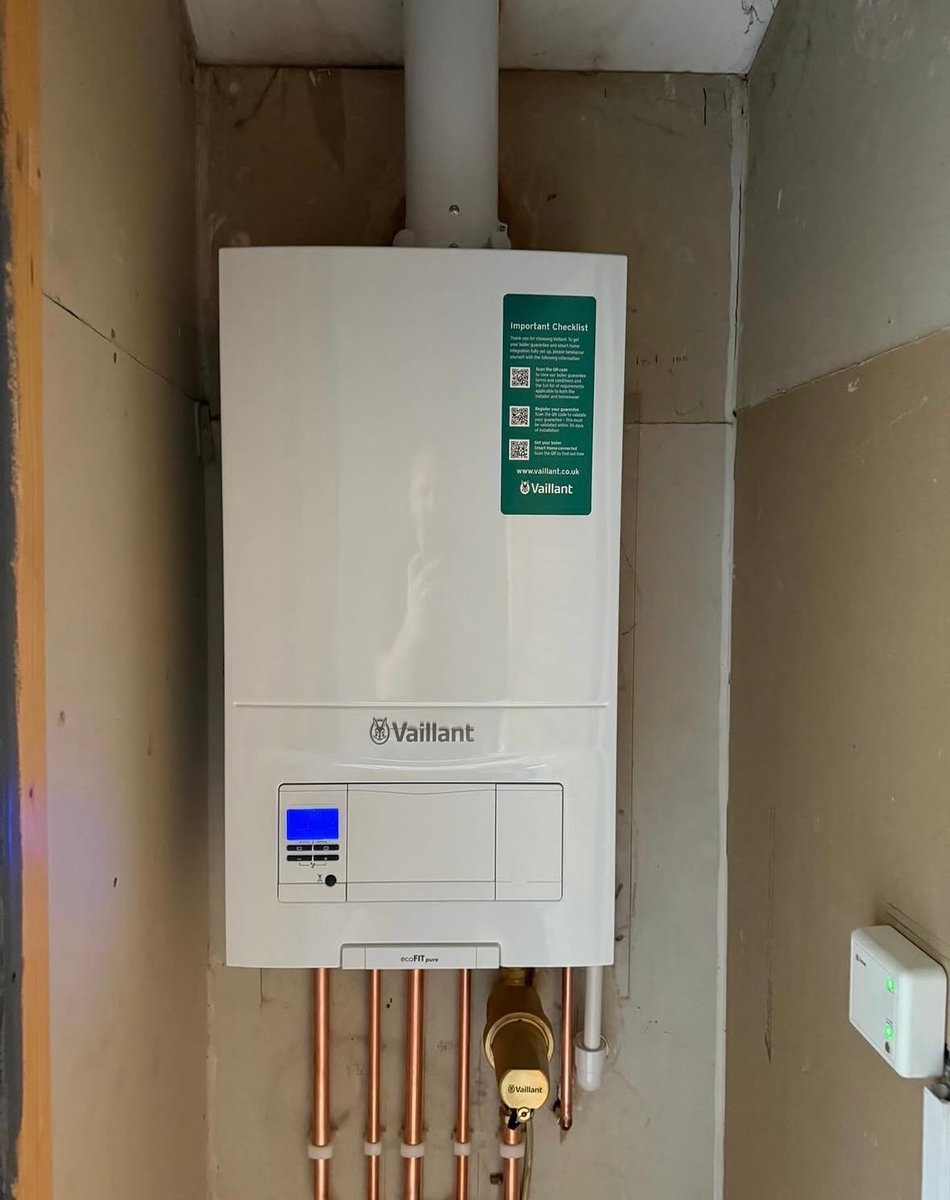 Vaillant — ecoFIT Pure, kitchen install