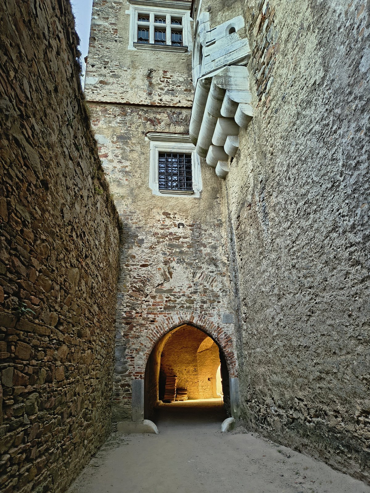 Pernštejn Castle & Vír Reservoir — photo 4