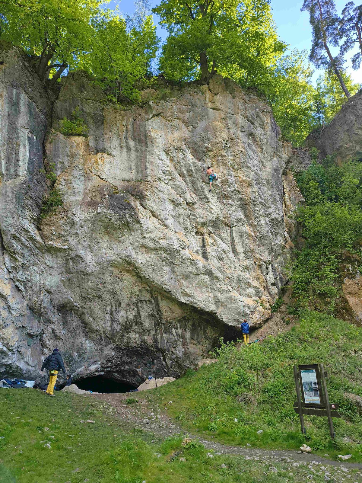 Moravian Karst Canyon & Macocha Abyss — photo 6