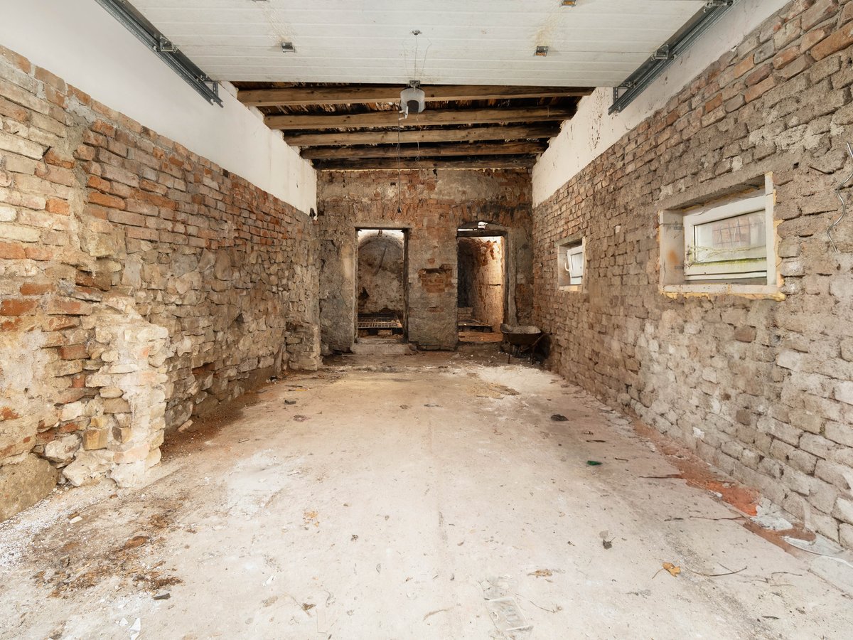 Vedlejší objekt – původní stav