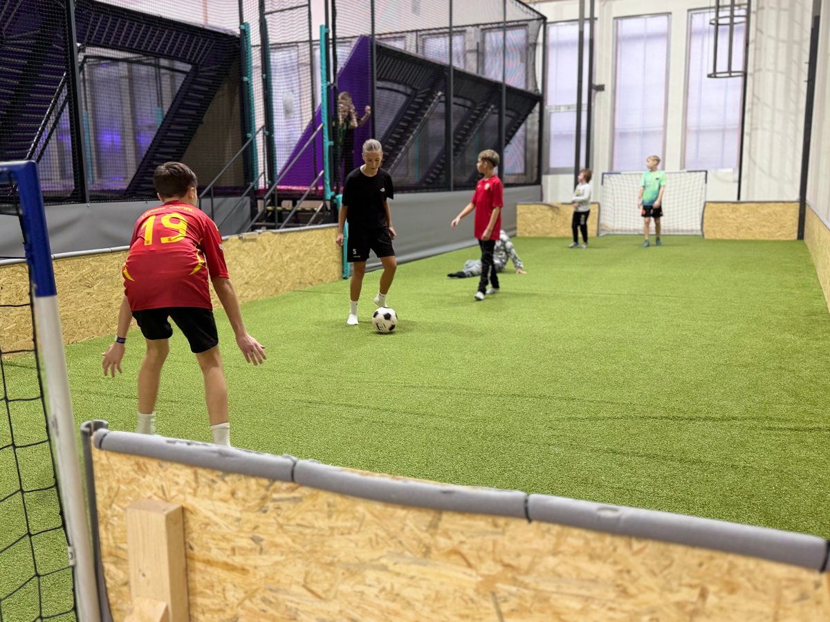 Multifunkční hřiště – foto 1