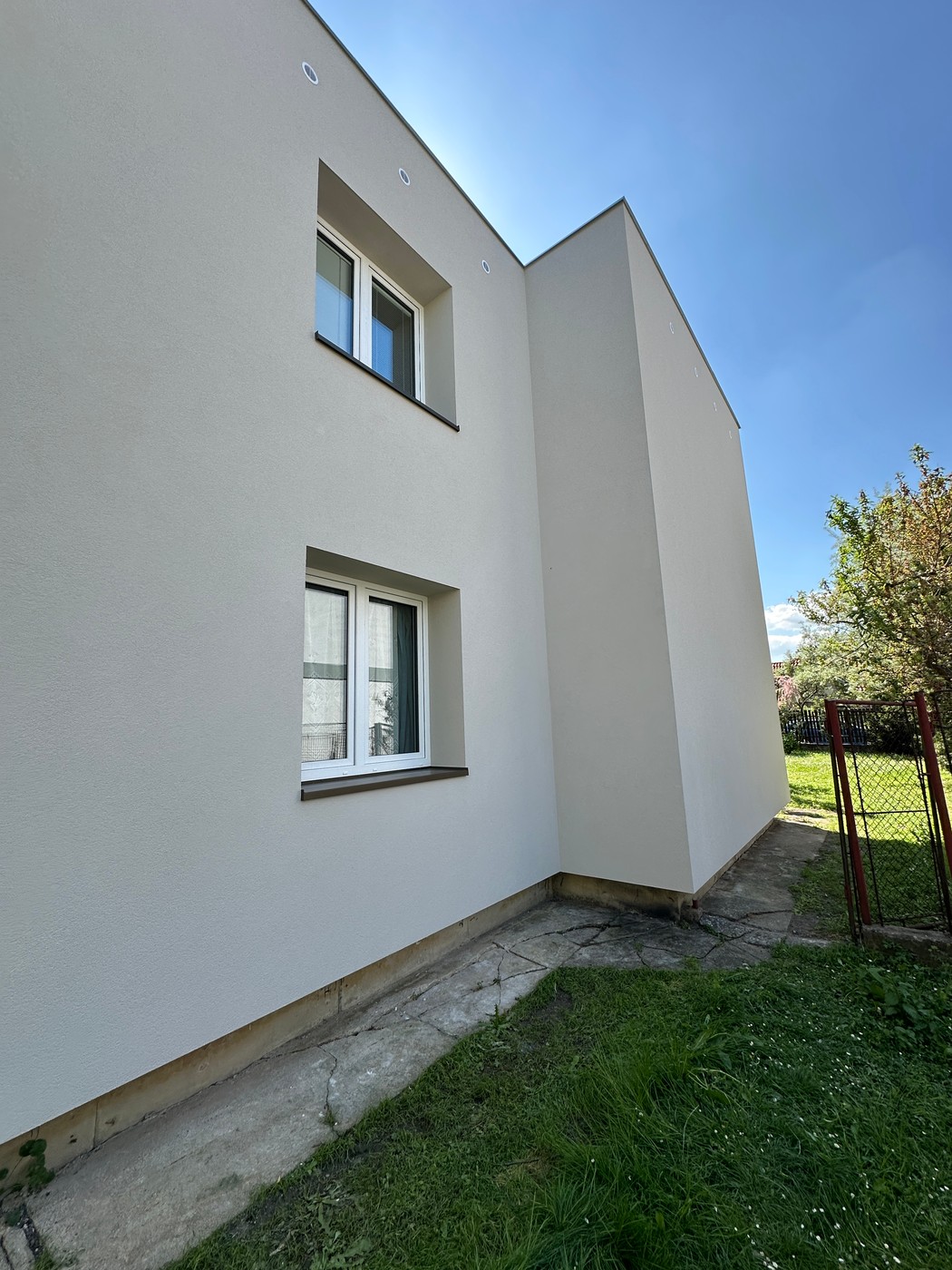 Fasáda Modřany - systém Ceresit Ceretherm EPS — po 2