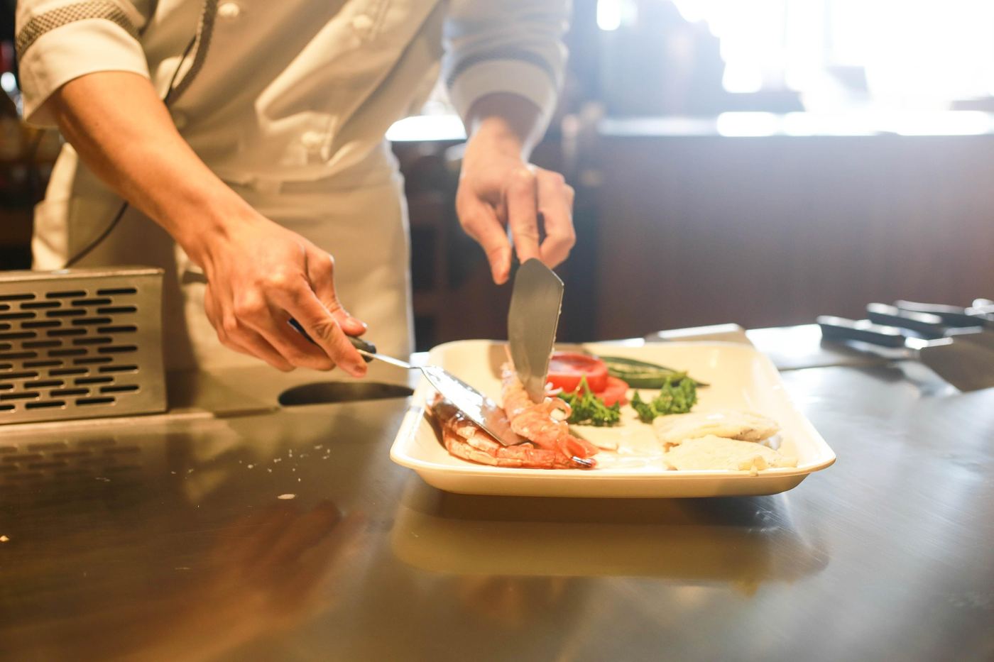 A table full of modern Oslo dishes, from cinnamon buns to world food