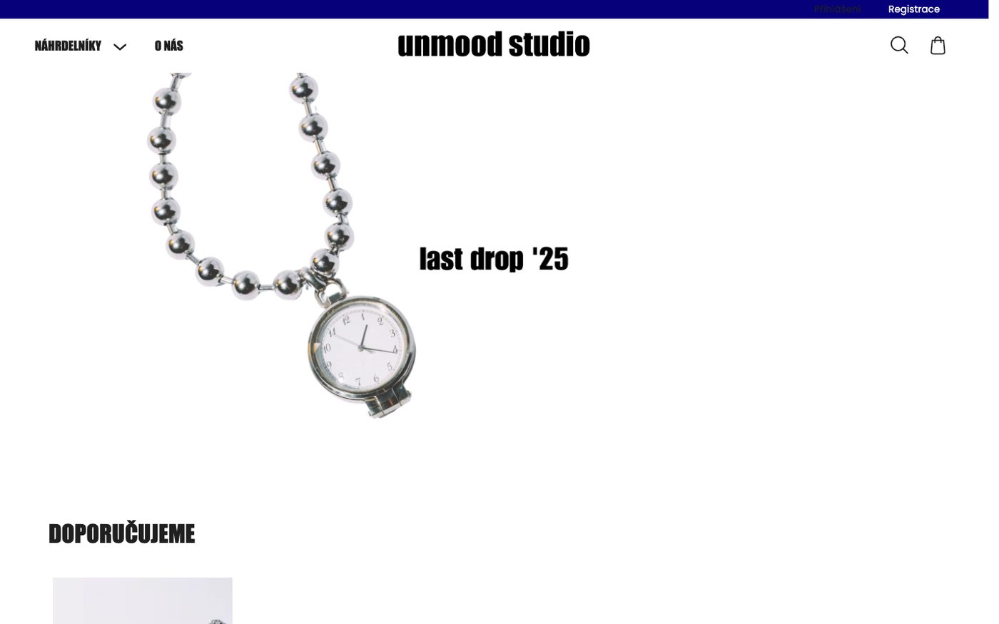 E-shop Unmood Studio na počítači