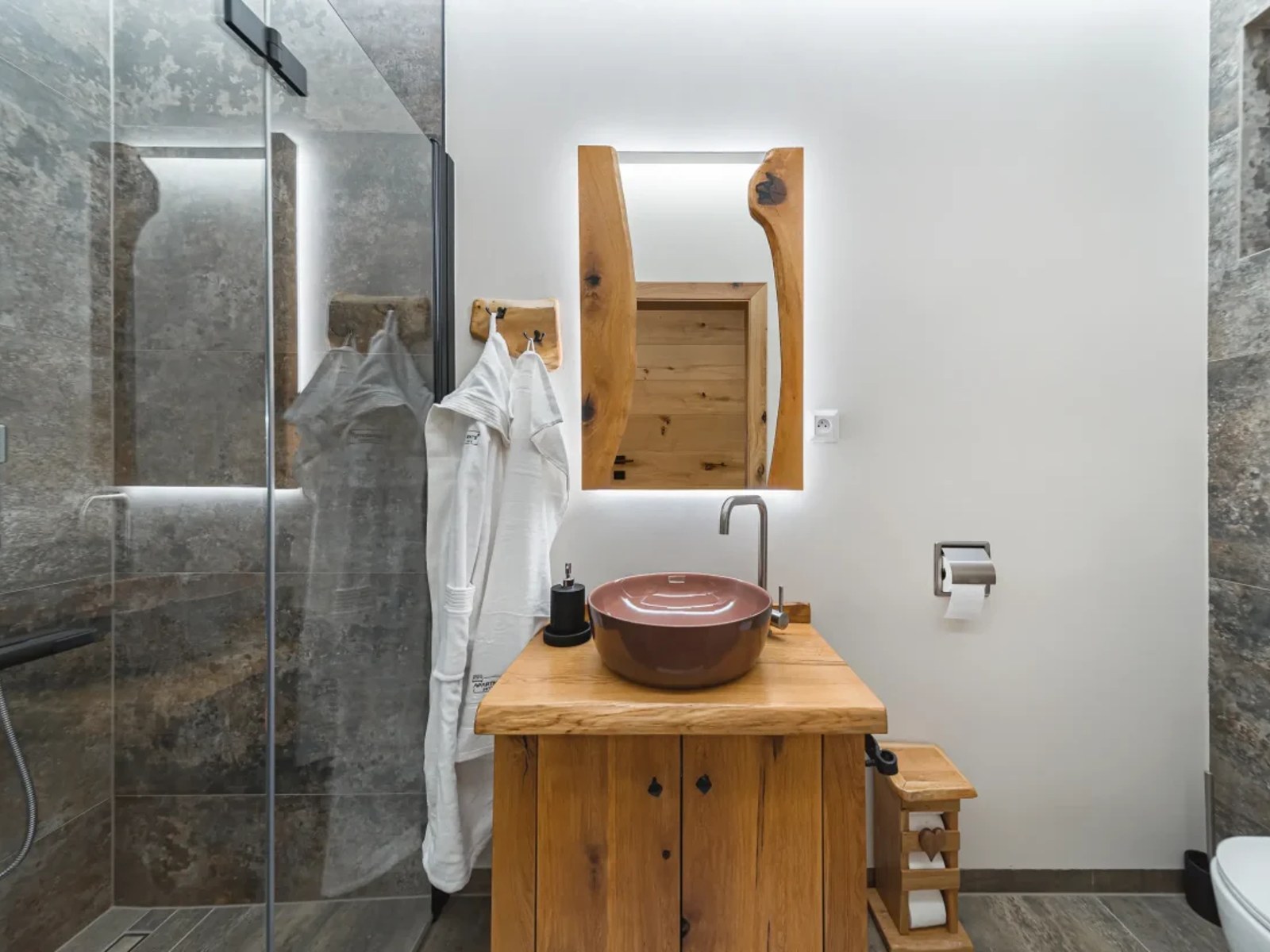 Apartmán Antonio — prírodné materiály a masívne drevo