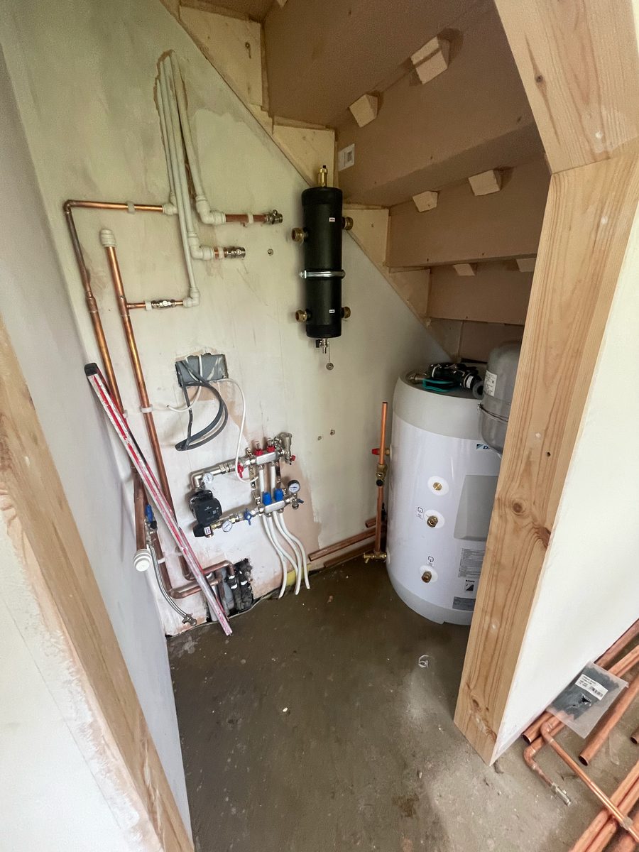 Internal hot water cylinder & heating controls