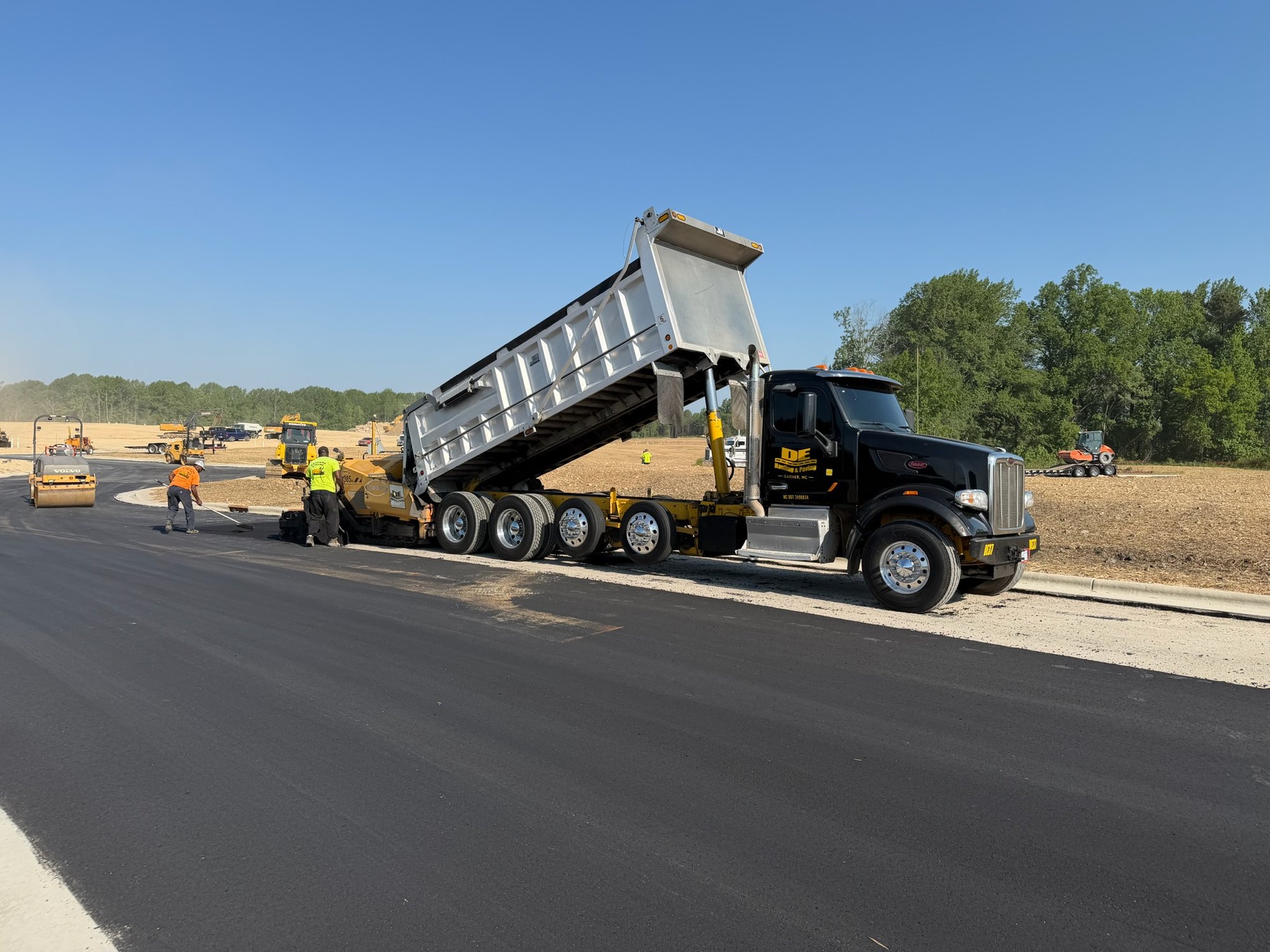 Gravel & Dirt Hauling
