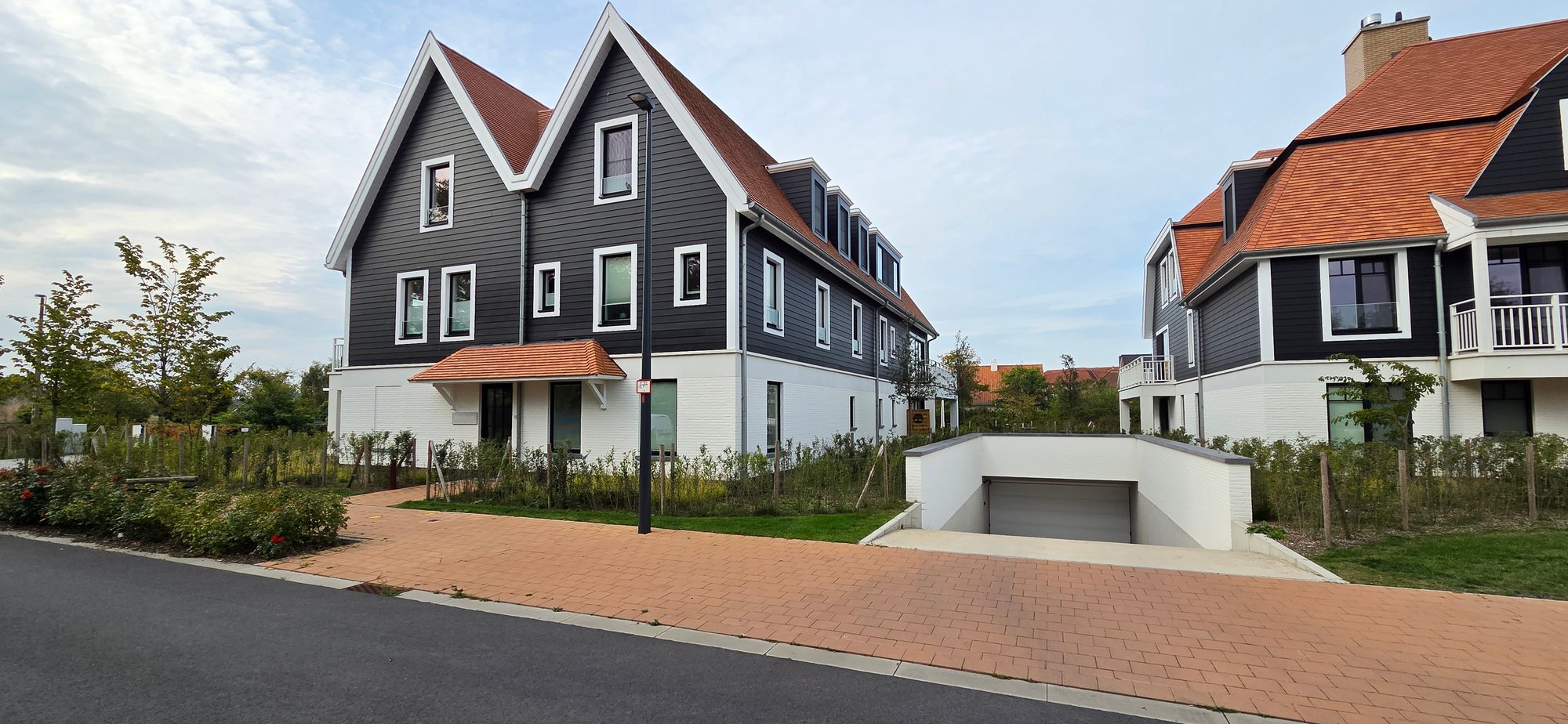 Pand met garage