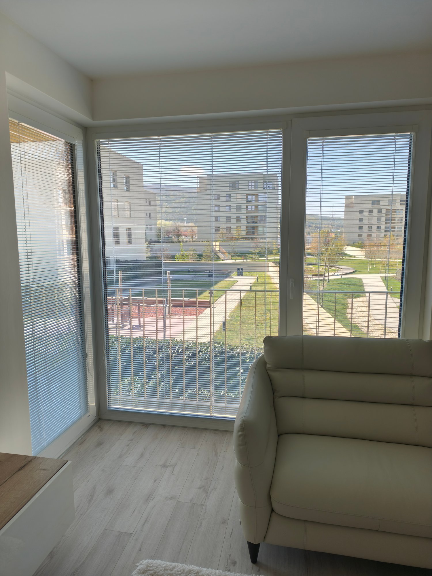 Obývačka – pohľad 3