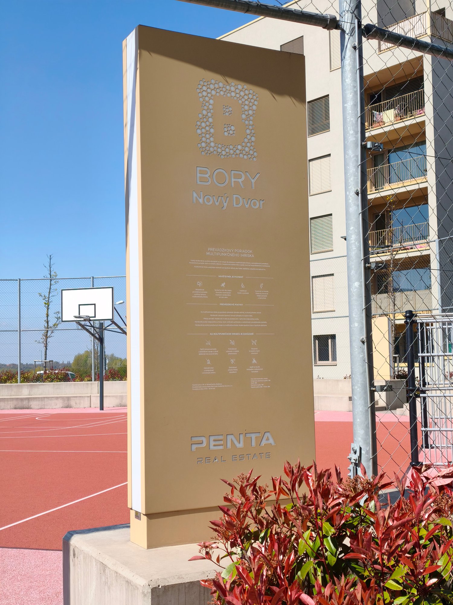 Okolie komplexu Bory