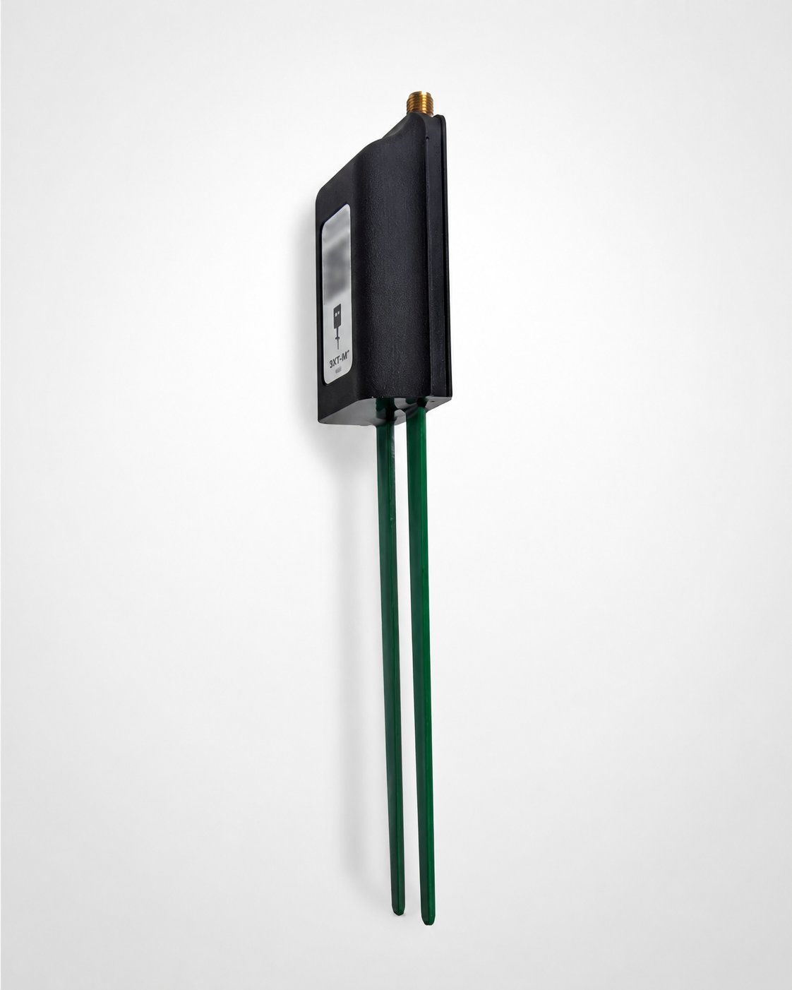 3XT-M sensor front view with detachable antenna connector