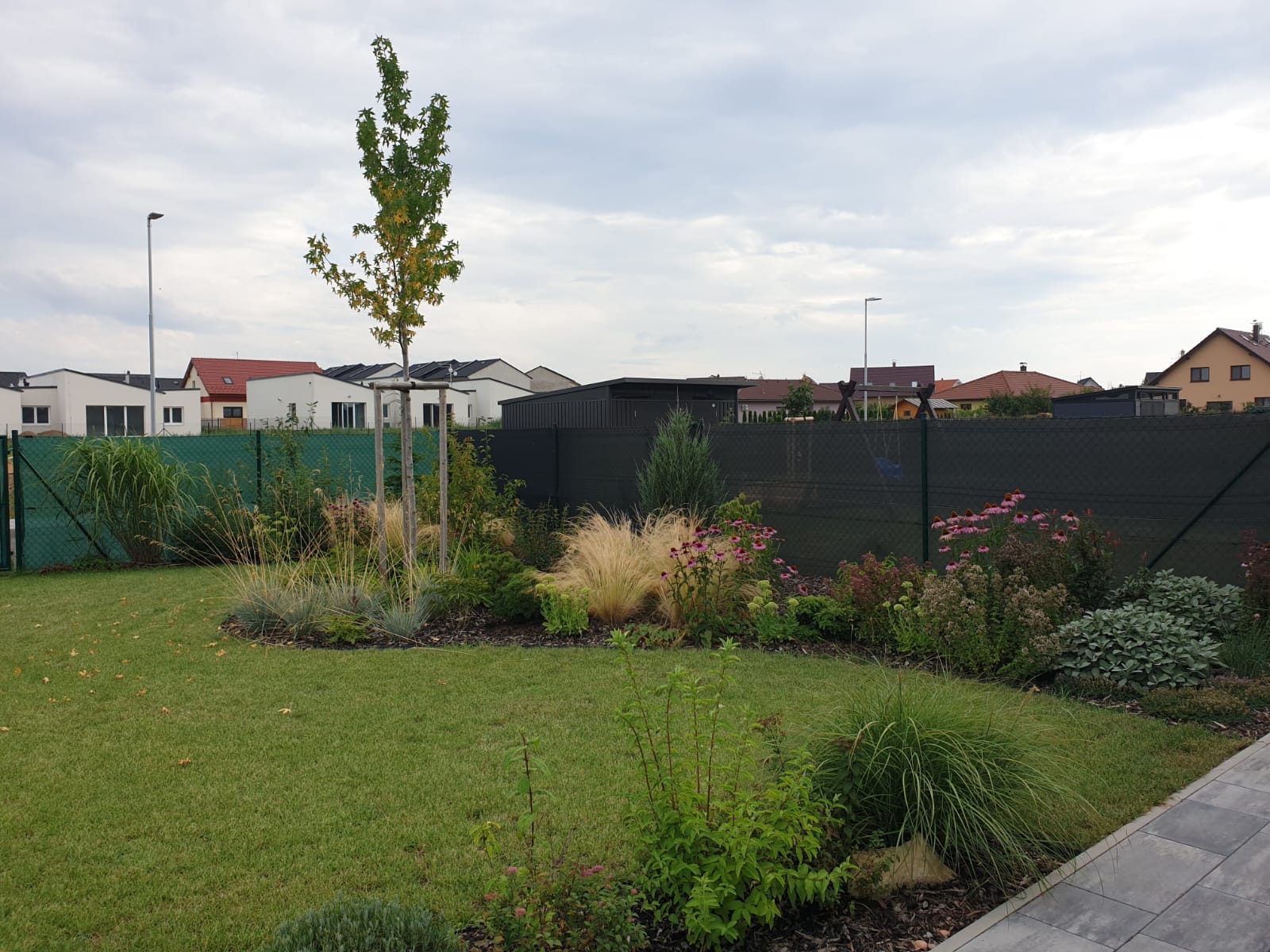 Kompletní realizace zahrady – Buštěhrad