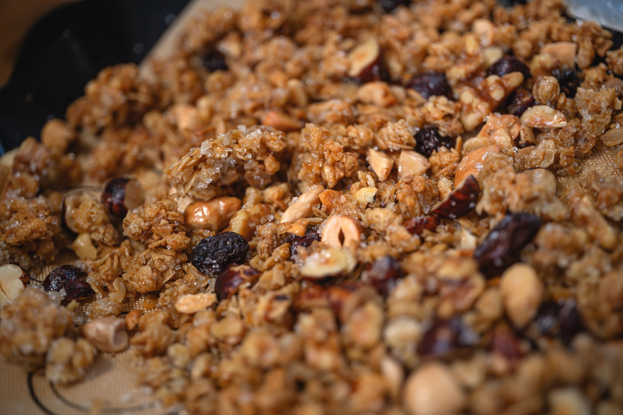 Granola — chrumkavá zmes z orechov a ovsených vločiek