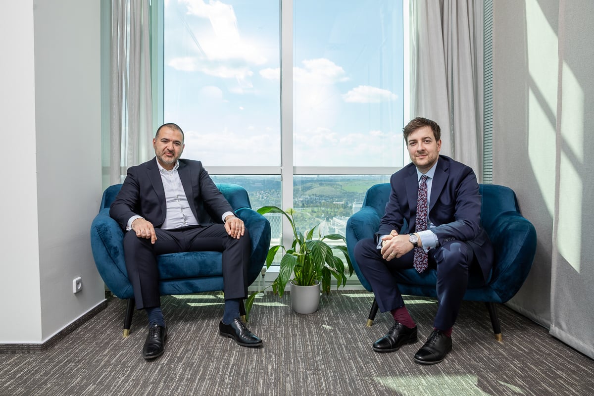 PEERS criminal defense attorneys at City Tower Prague outdoor