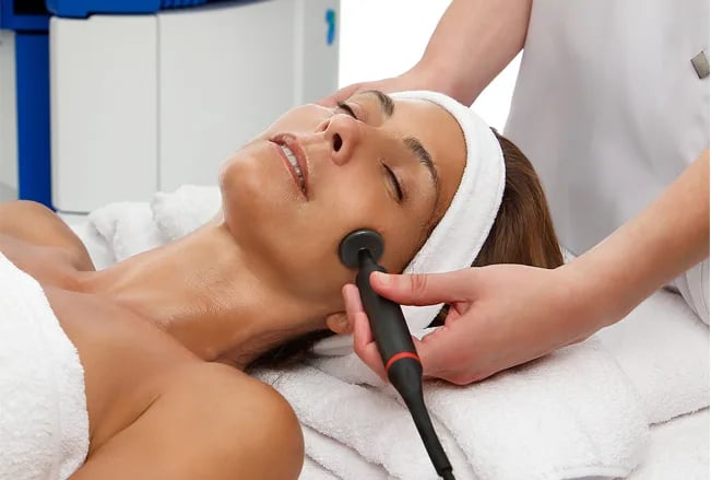 INDIBA facial – Centro de Estética Merche