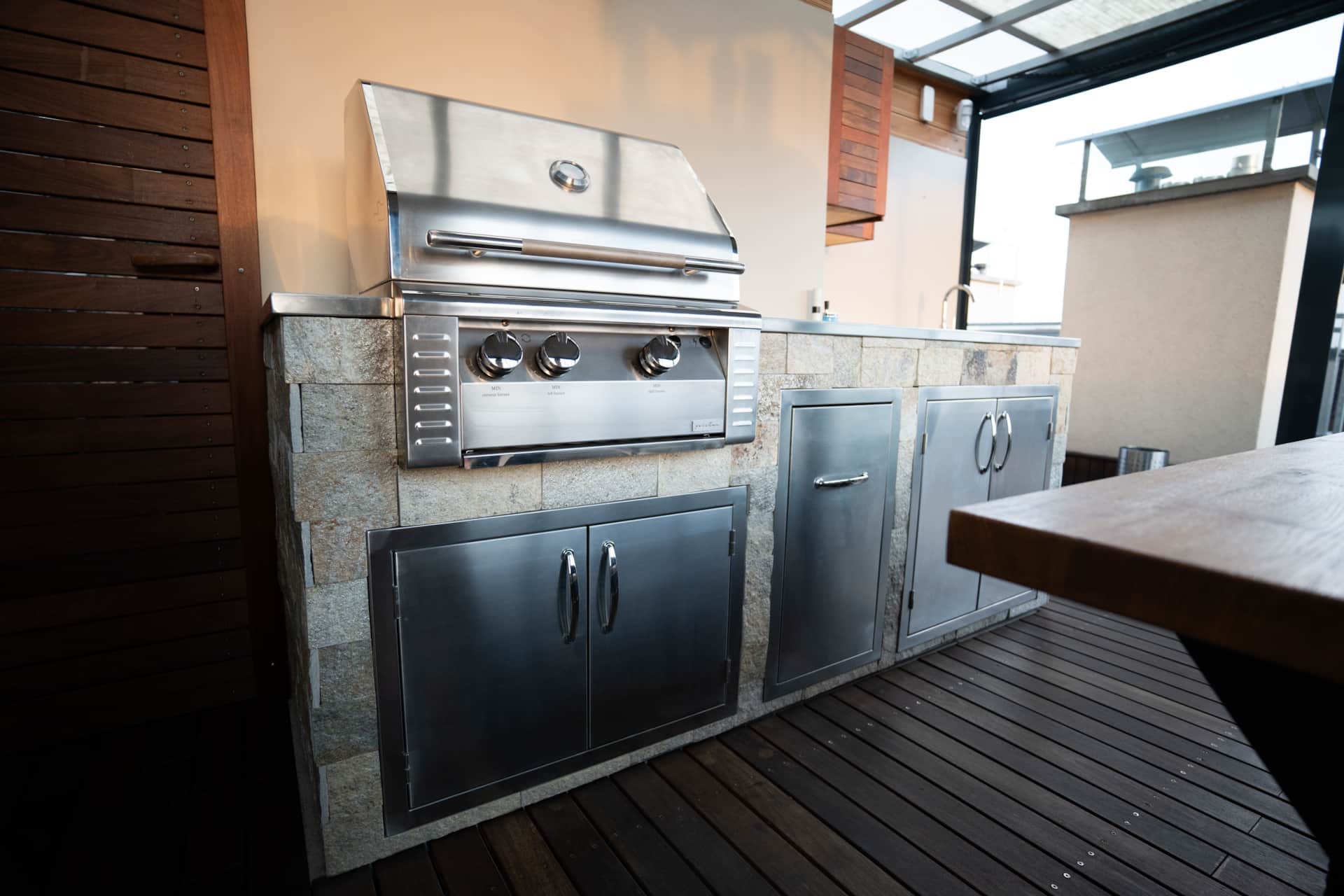 Rooftop terrace BBQ grill and outdoor dining