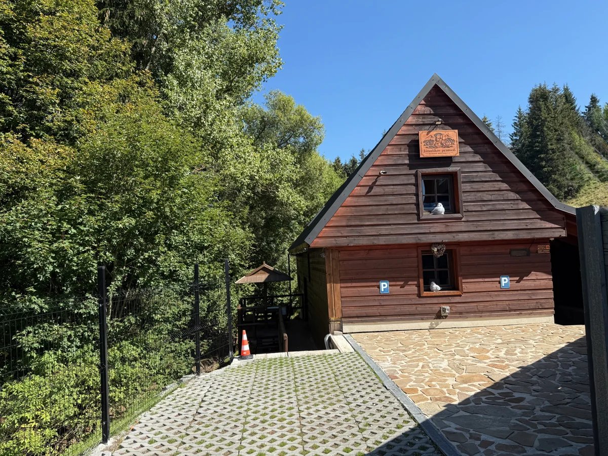 Samostatná chata s vlastným prístupom