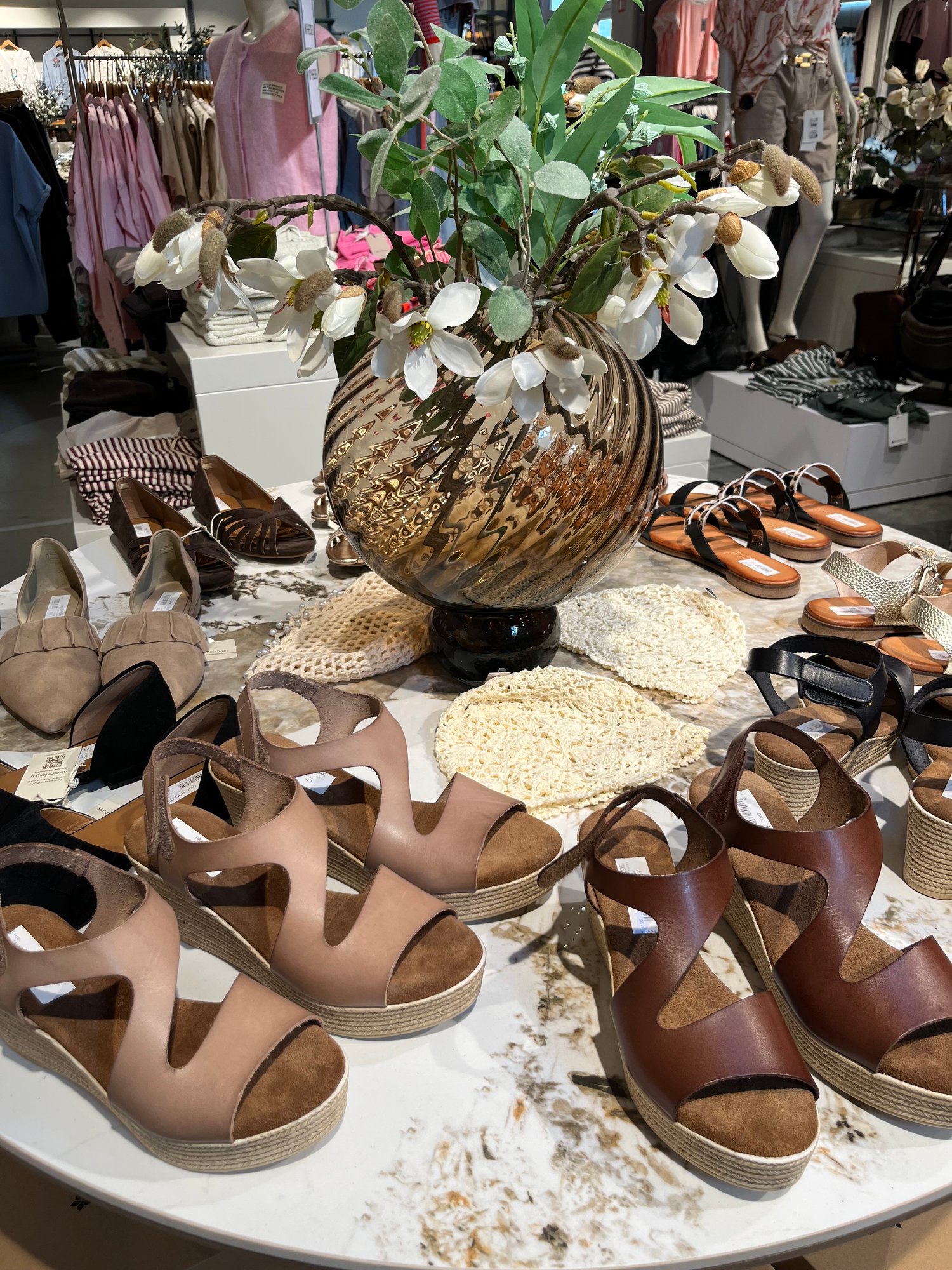By Vicky butik – sandaler og tøj
