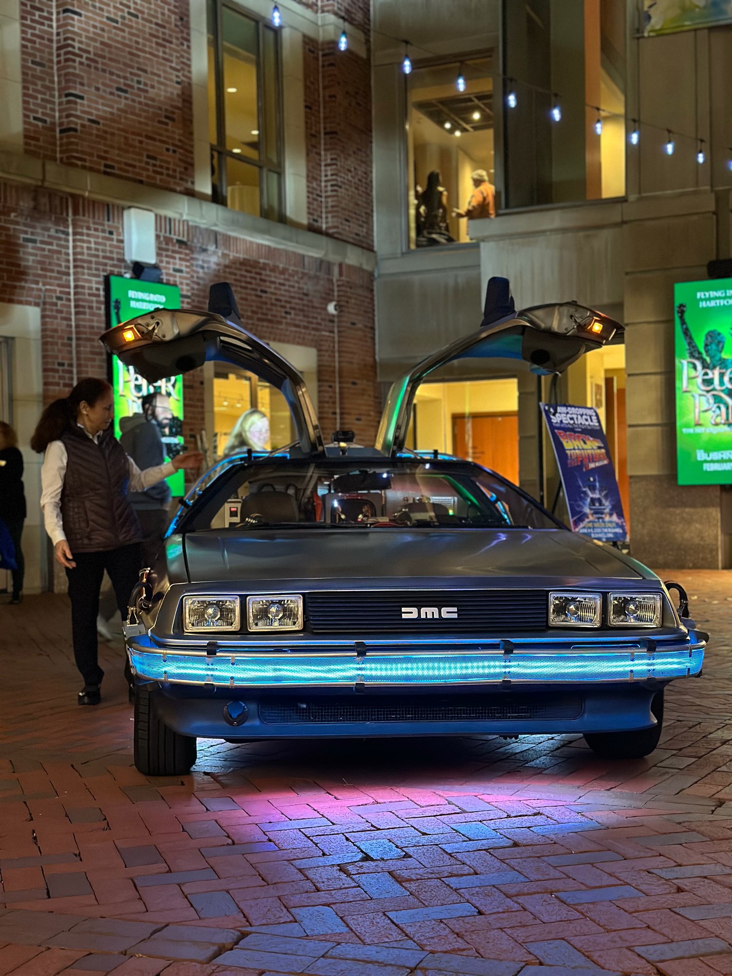 DeLorean Time Machine