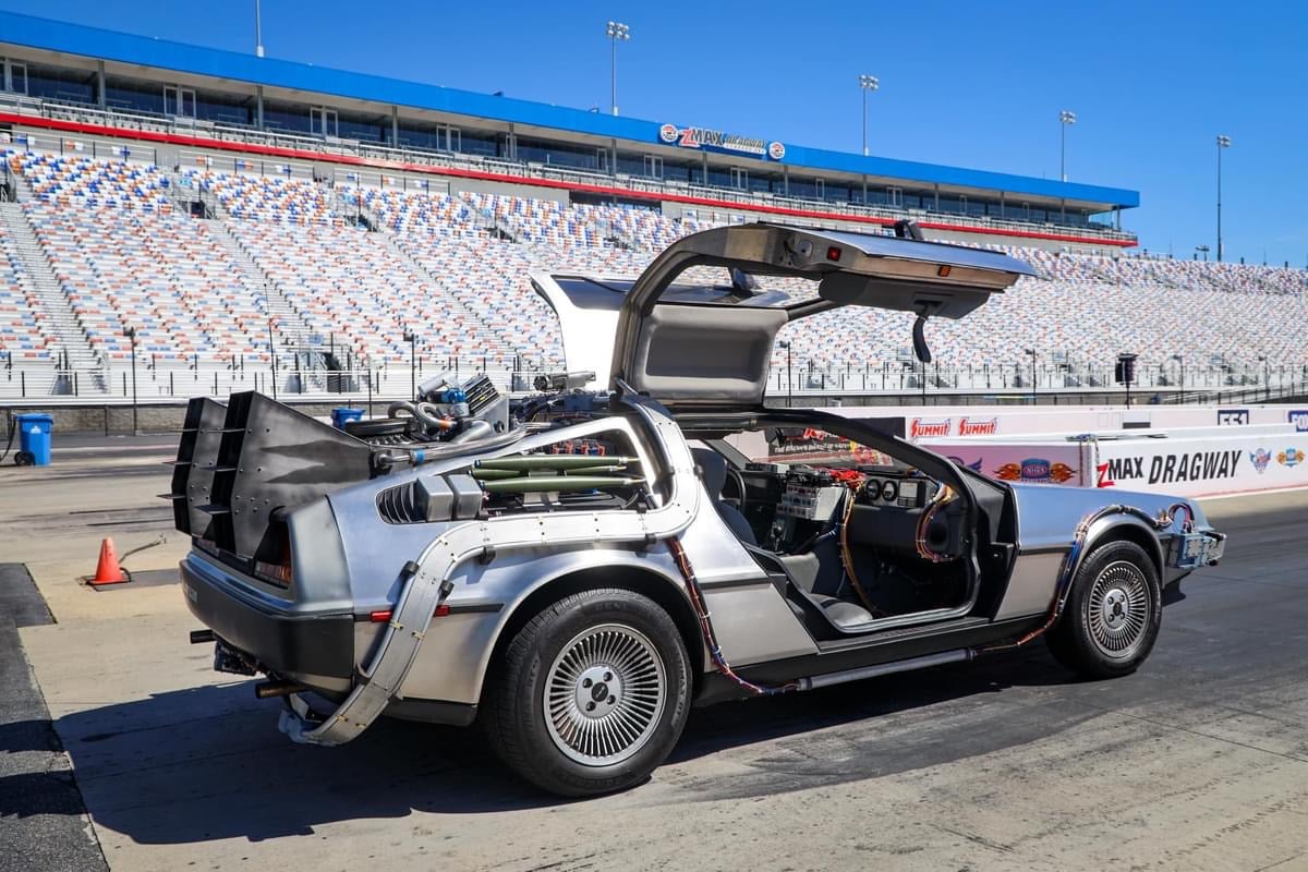 DeLorean Time Machine
