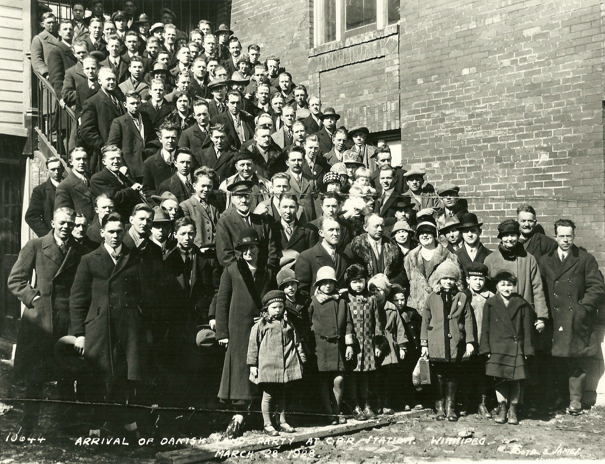 1928 arrival of Danish immigrants at CPR Station, Winnipeg