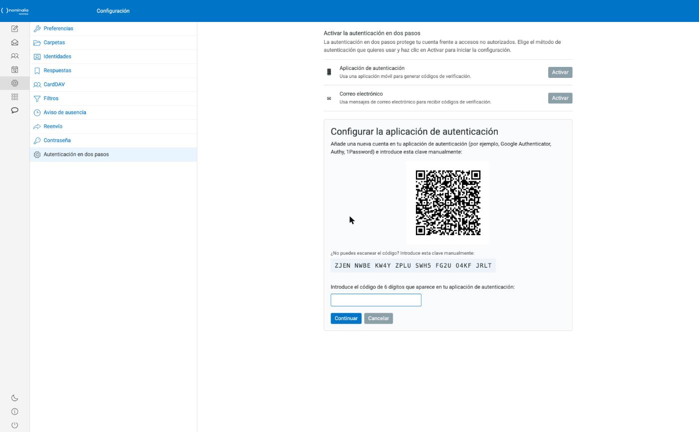 Captura real de "Configurar la aplicación de autenticación" con el código QR, la clave manual y el campo del código de 6 dígitos