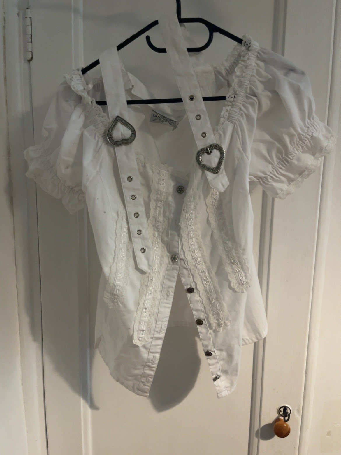 Tradiční dirndl, dámská položka č. 11 – pohled 1
