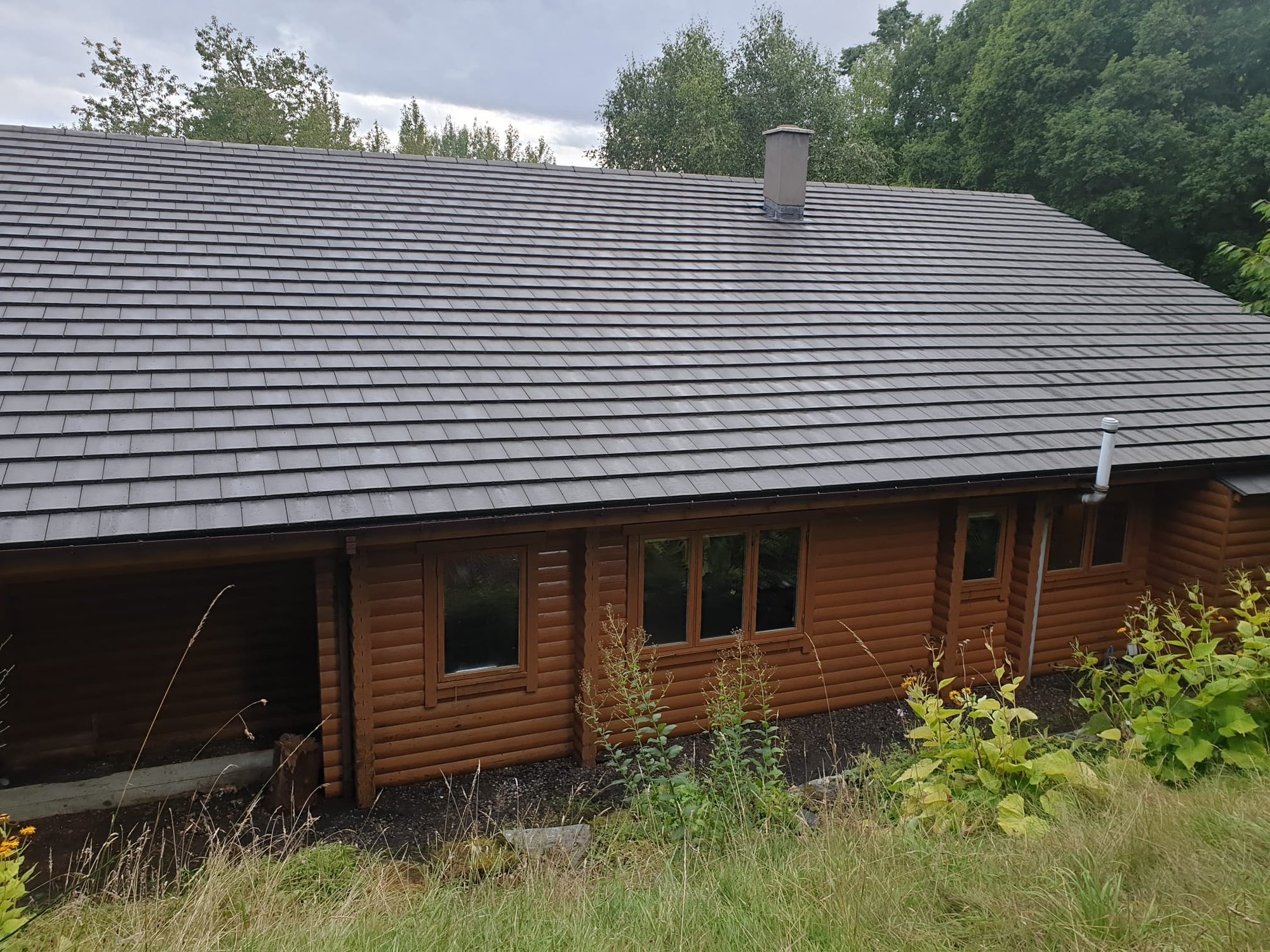 Holiday Lodge Roof Cleaning — Perthshire — Dalguise Coatings